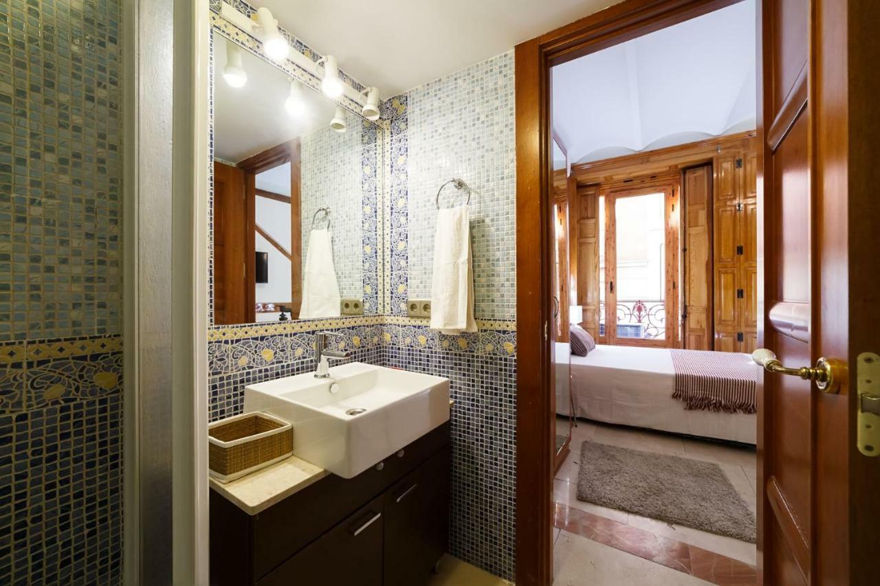 El Jardin Del Angel Olivo Apartment Madrid Exterior photo